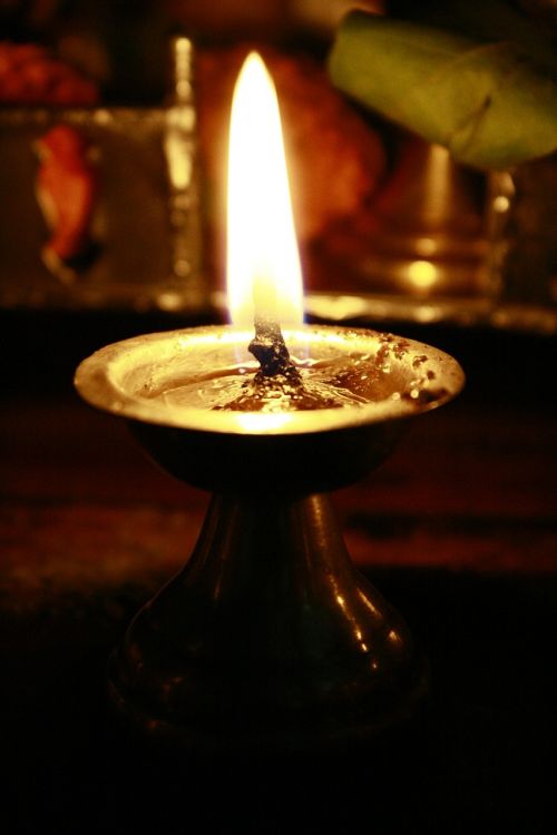 oil lamp light religious