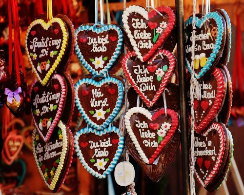 oktoberfest gingerbread heart