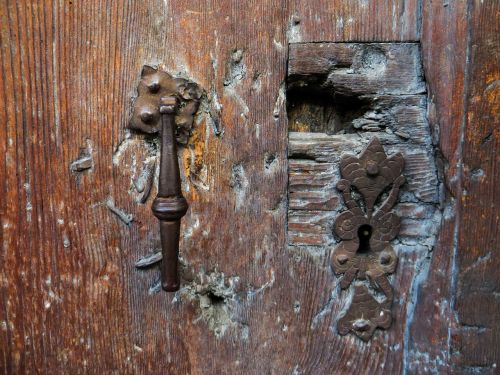 old door door lock