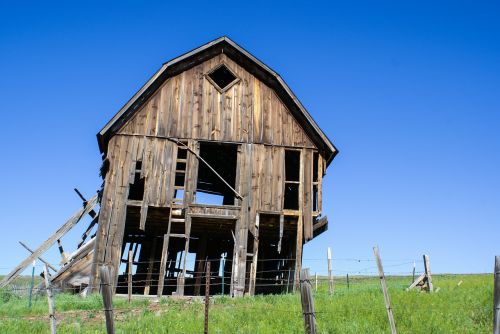 old barn prairie rustic