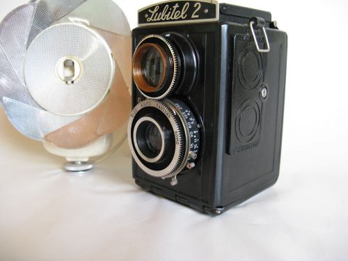 old camera old flash light kindermann