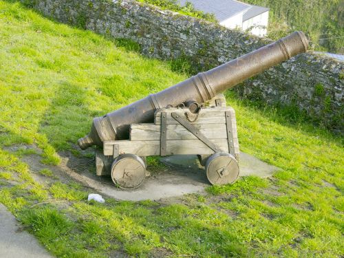 old cannon ribadeo atalaya
