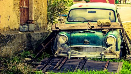 old car wreck rusty