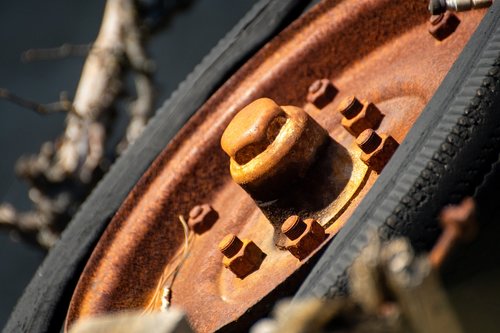 old wheel  oxide  rust