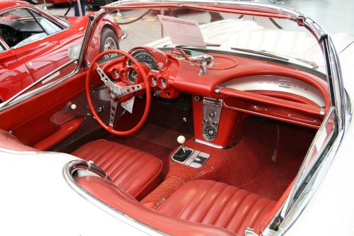oldtimer leather seat automotive