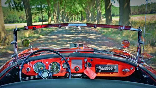 oldtimer  mga  convertible