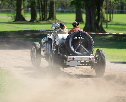oldtimer  race  auto