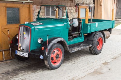 oldtimer opel truck