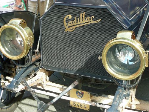 oldtimer grille cadillac