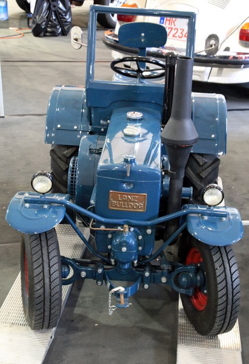 oldtimer lanz tractor