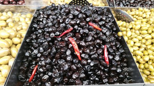 olives market black olive