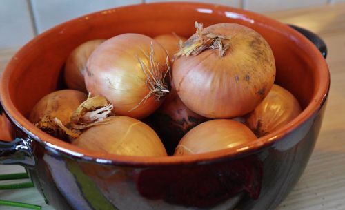 onions shell sharp