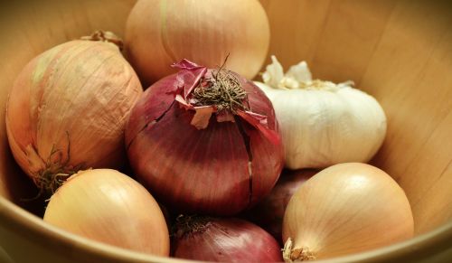onions garlic tubers