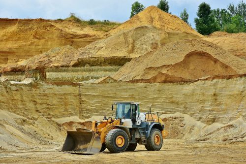 open pit mining sand raw materials