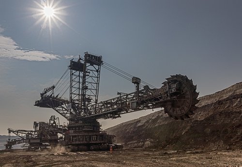 open pit mining  carbon  brown coal