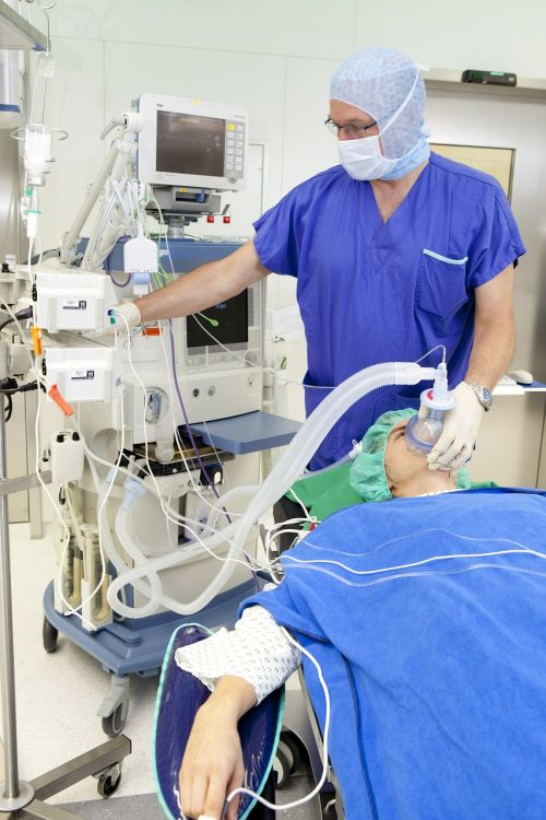 operation respiratory mask anesthesia