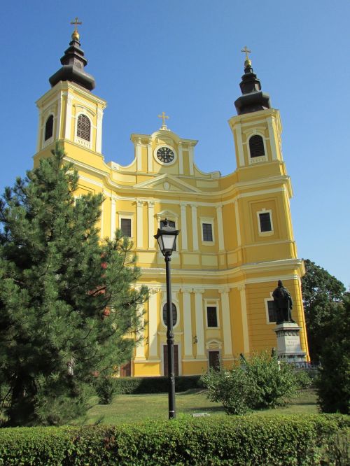 oradea transylvania church