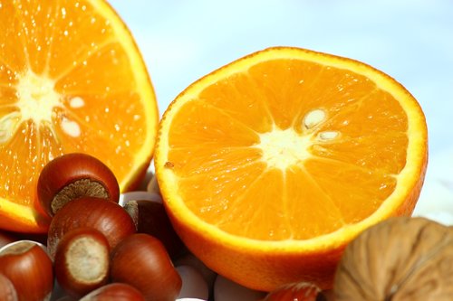 orange  juicy fruit  hazelnut