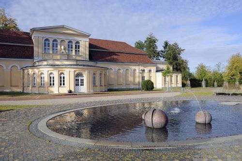 orangerie neustrelitz fountain park