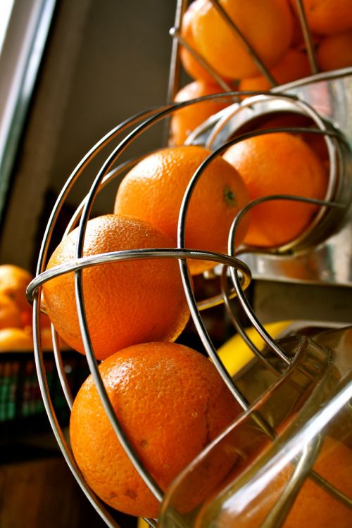 oranges juice machine