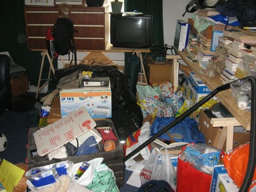 organizing clutter chaos