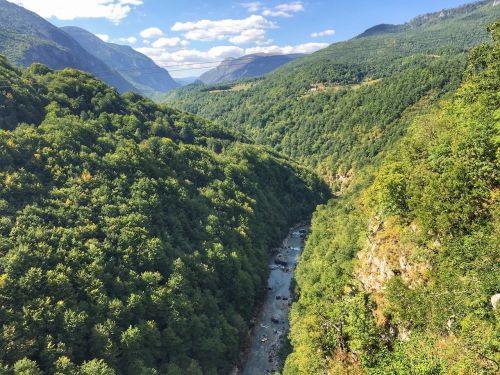 outlook gorge nature