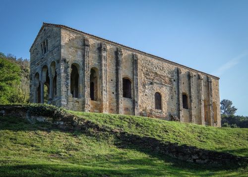 oviedo spain church