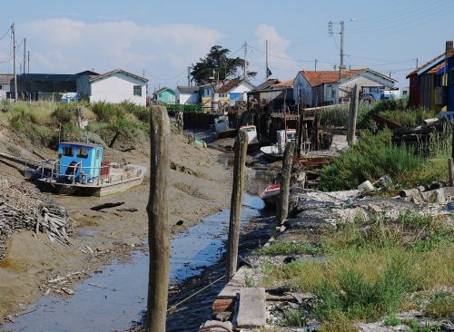 oyster channels boats