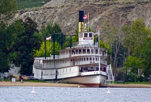 paddle boat steamer ss sicamous
