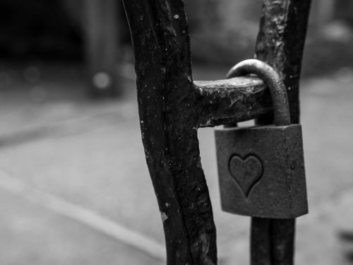 padlock heart love