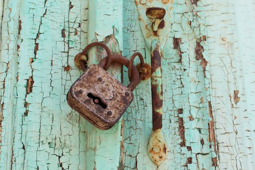 padlock  rusty  lock