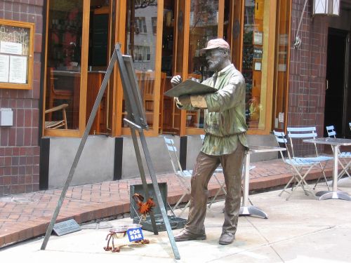 painter statue