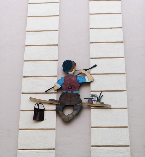 painter  facade  wall