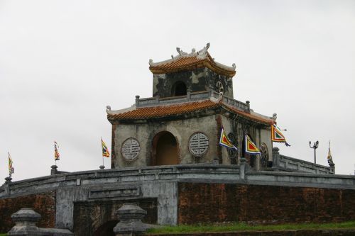 palace emperor capital