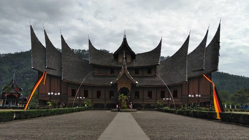 palace  rumah gadang  custom home