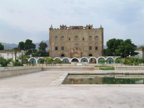 palermo castle zisa