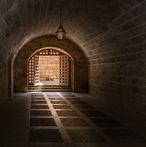 palma de mallorca cathedral vaulted cellar
