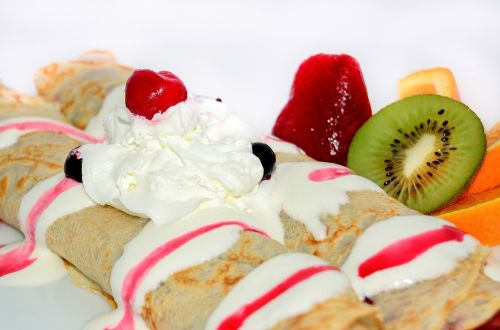 pancakes dessert fruit