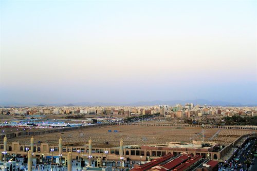 panoramic  cemetery  medina