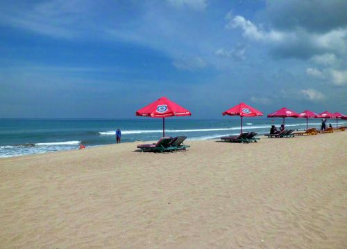 pantai kuta kuta bali