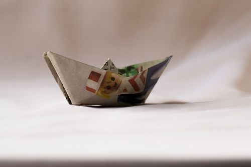 papierschiff paper ship