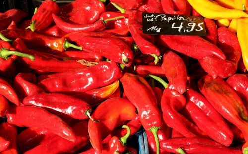 paprika red pepper vegetables