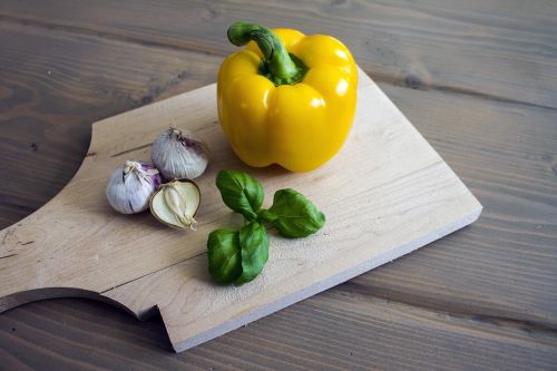 paprika basil garlic