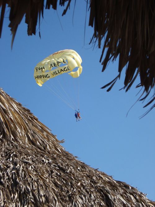 parachute vacation adventure