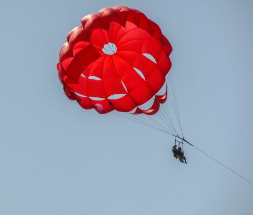 parachute paragliding red