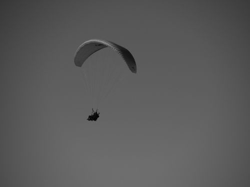 parachutist high leisure