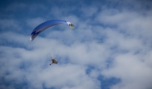 paraglider sky vacation