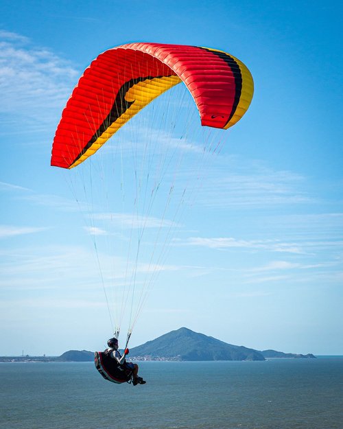 paraglider  leisure  paragliding