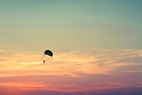 parasailing paragliding sky