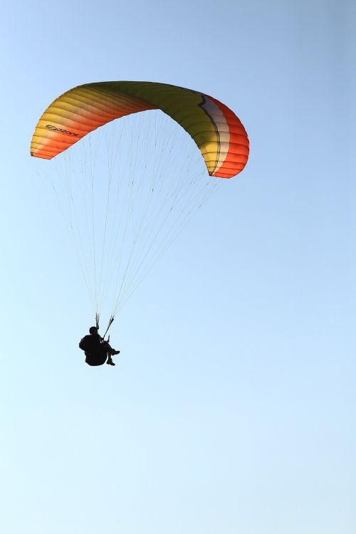 paragliding fly sports